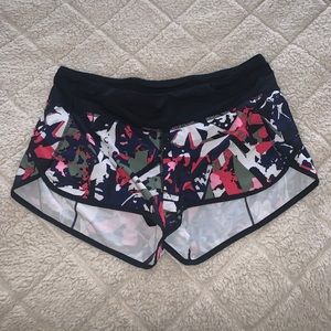 Spotted lulu shorts